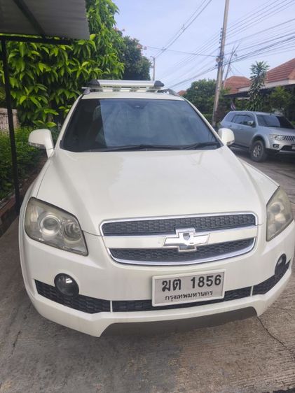 รถ Chevrolet Captiva 2.0 LT 4WD สี ขาว