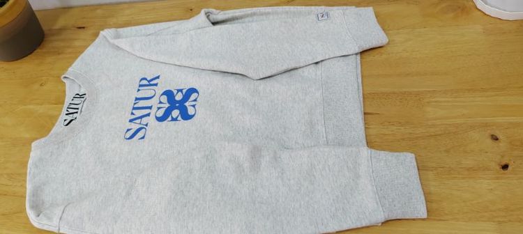 เสื้อสเวตเตอร์​