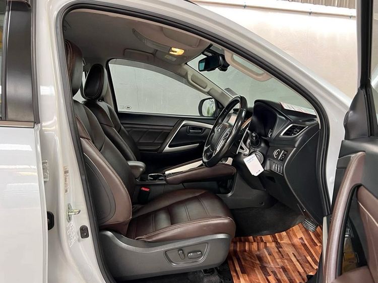 Mitsubishi Pajero Sport 2021 2.4 Elite Edition 2WD Utility-car ดีเซล ไม่ติดแก๊ส เกียร์อัตโนมัติ ขาว รูปที่ 4
