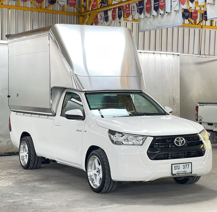 Toyota Hilux Revo 2022 2.4 Entry Pickup ดีเซล ไม่ติดแก๊ส เกียร์ธรรมดา ขาว