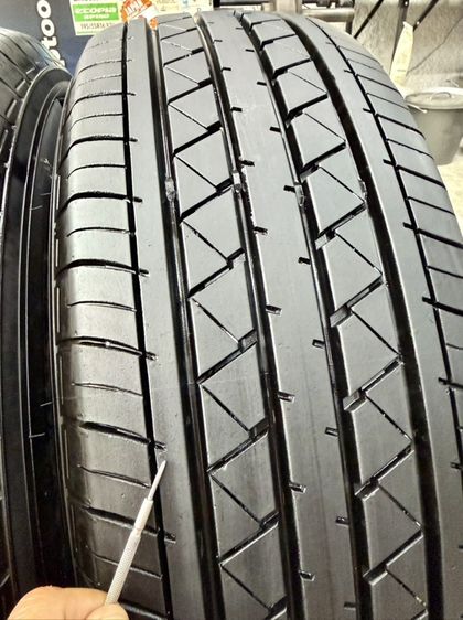 ยางถอดป้ายแดงขอบ 16” ยี่ห้อ YOKOHAMA รุ่น BLUEARTH VAN ขนาด 235-65R16 ปลายปี 25 พื้นปี 26 ตุ่มหน้ายางยังอยู่ครบ รูปที่ 8