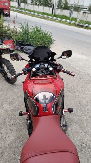 CBR 650F ปี 2018 เล่มครบ รูปที่ 9