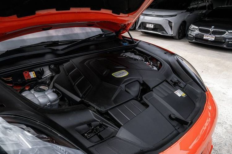 Porsche Cayenne 2021 3.0 E-Hybrid Coupé 4WD Sedan ปลั๊กอินไฮบริด (PHEV) เกียร์อัตโนมัติ ส้ม รูปที่ 4