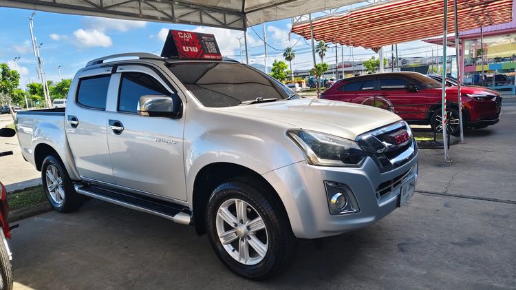 Isuzu D-MAX 2016 1.9 Hi-Lander Z Pickup ดีเซล เกียร์ธรรมดา บรอนซ์เงิน รูปที่ 2