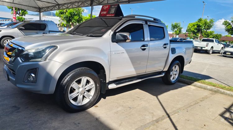 Isuzu D-MAX 2016 1.9 Hi-Lander Z Pickup ดีเซล เกียร์ธรรมดา บรอนซ์เงิน รูปที่ 3