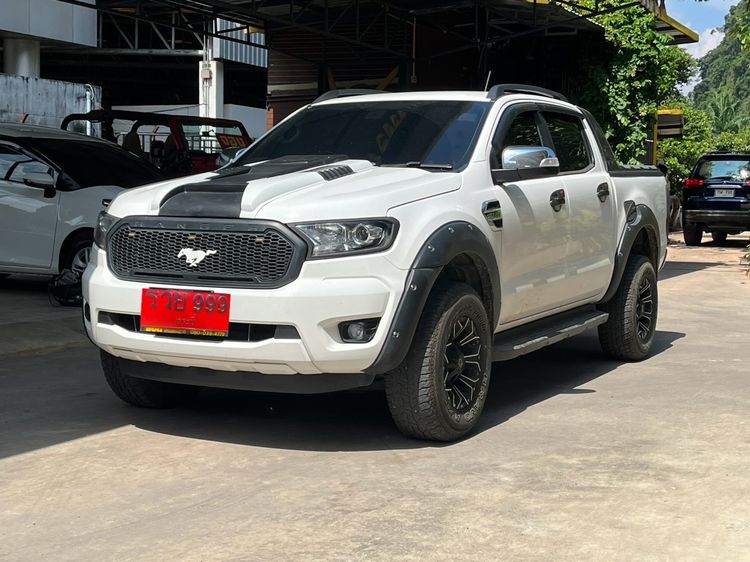 รถ Ford Ranger 2.2 Hi-Rider XLT สี ขาว