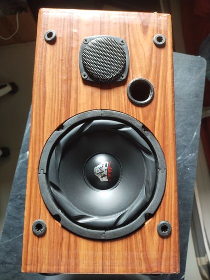 ตู้ลำโพงสำเร็จรูป 6.5นิ้ว มือสอง (สภาพดี) 300W 4OHM มีฝาครอบลำโพงตั้งพื้น ตู้ลำโพงประกอบ รูปที่ 4