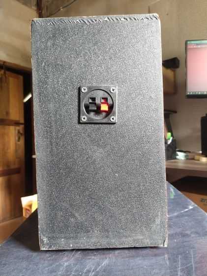 ตู้ลำโพงสำเร็จรูป 6.5นิ้ว มือสอง (สภาพดี) 300W 4OHM มีฝาครอบลำโพงตั้งพื้น ตู้ลำโพงประกอบ รูปที่ 15