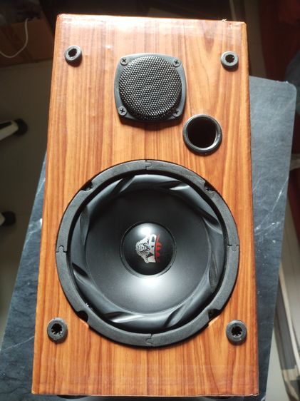 ตู้ลำโพงสำเร็จรูป 6.5นิ้ว มือสอง (สภาพดี) 300W 4OHM มีฝาครอบลำโพงตั้งพื้น ตู้ลำโพงประกอบ รูปที่ 5