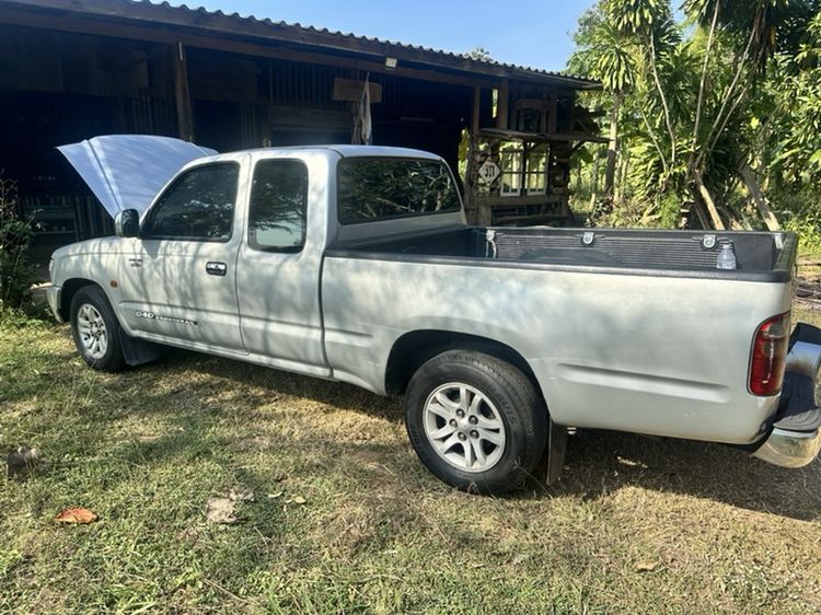 Toyota Hilux Tiger D4D 2003 รุ่นย่อยอื่นๆ Pickup ดีเซล เกียร์ธรรมดา เทา