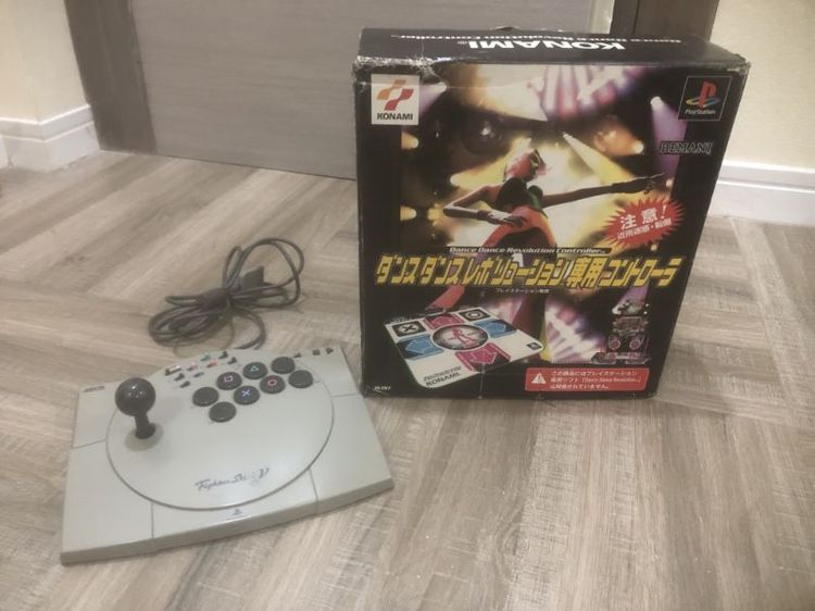 จอยอาเขต(Arcade Stick)+จอยเกมส์เต้น(KONAMI งานกล่อง)สำหรับเครื่องเกมส์ PS1,PS2