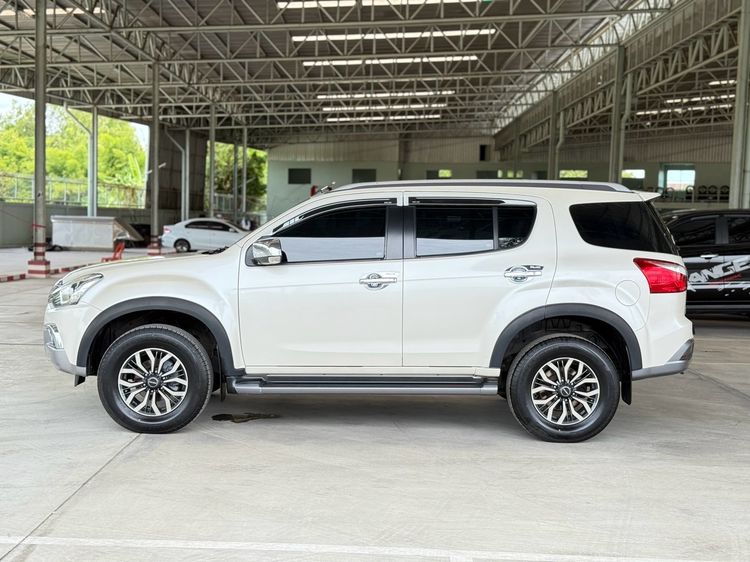 Isuzu MU-X 2017 1.9 Utility-car ดีเซล ไม่ติดแก๊ส เกียร์อัตโนมัติ ขาว รูปที่ 4