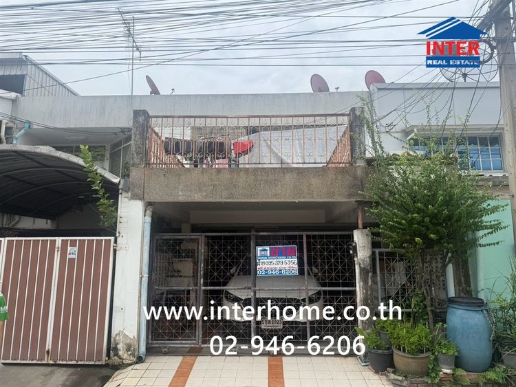 ทาวน์เฮ้าส์ 2 ชั้น 24 ตร.ว. หมู่บ้านเสียงสนนิเวศน์ ซอยสุขุมวิท68 ถนนสุขุมวิท ถนนบางนา เขตพระโขนง กรุงเทพมหานคร