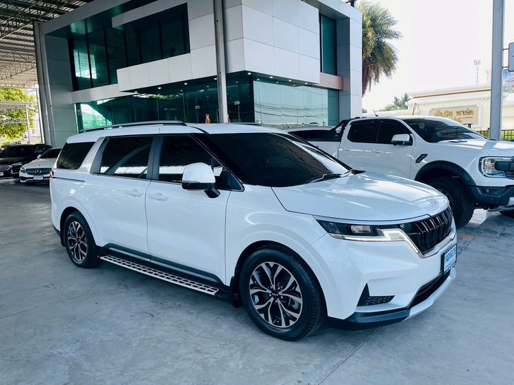 Kia Carnival 2023 2.2 LX Van ดีเซล ไม่ติดแก๊ส เกียร์อัตโนมัติ ขาว รูปที่ 2