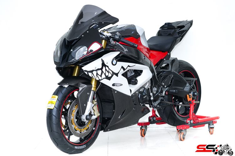 BMW S1000RR สีแดง ปี2018 วิ่งน้อย 3,000km ไมล์แท้ ท่อฟูลไทเทเนียม AKRAPOVIC Carbon และของแต่งอื่นๆอีกเพียบ Carbonแท้ทั้งคัน รูปที่ 13