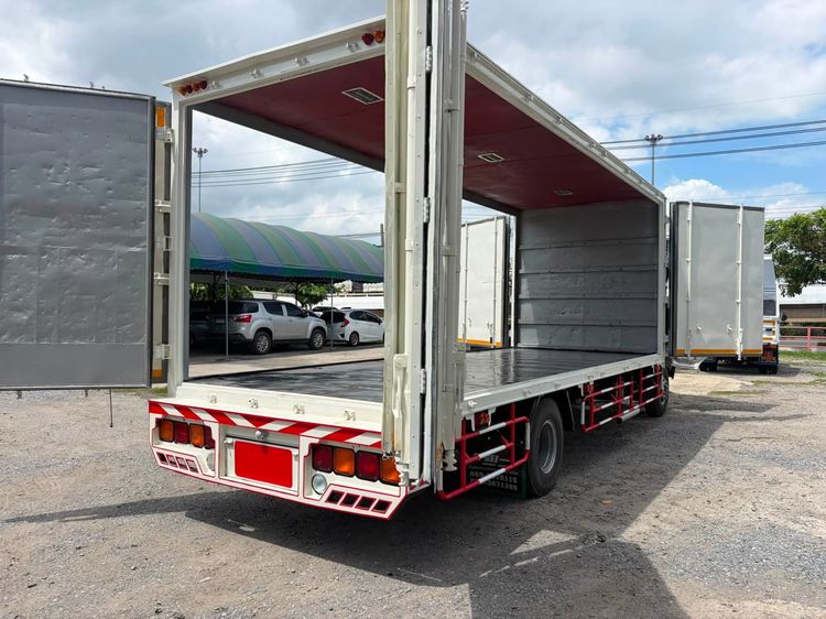 หกล้อ ตู้ 10 บาน HINO FC9J   เครื่อง 175 แรง ตู้ยาว 6.50 เมตร รูปที่ 2