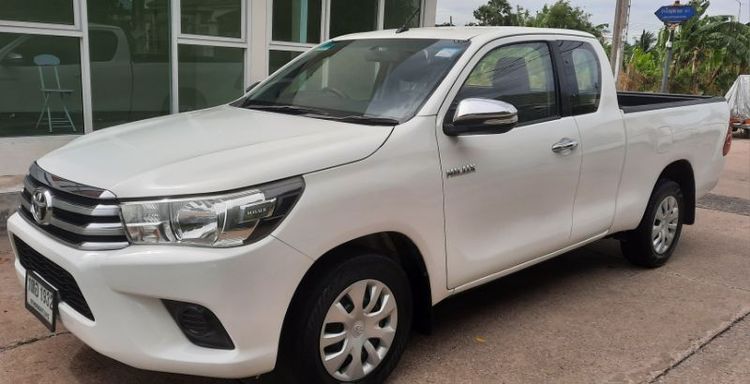 รถ Toyota Hilux Revo 2.4 J Plus สี ขาว