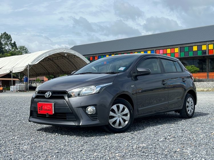 Toyota Yaris 2016 1.2 J Sedan เบนซิน ไม่ติดแก๊ส เกียร์อัตโนมัติ เทา รูปที่ 2