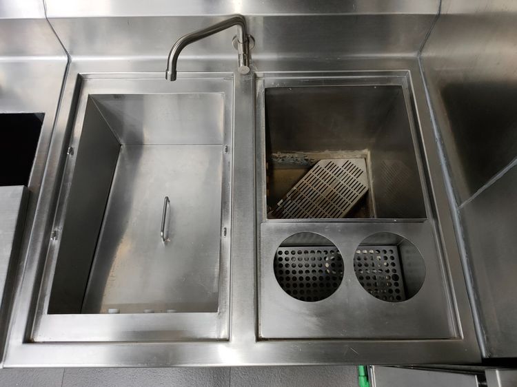 Electric noodle boiler and steamer