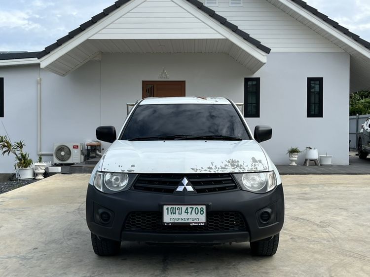 Mitsubishi Triton 2013 2.4 CNG Pickup เบนซิน NGV เกียร์ธรรมดา ขาว รูปที่ 2