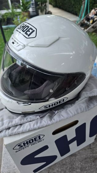 SHOEI Z7 size M ขาวล้วน