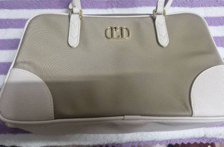 ไนล่อน LYN รุ่น Jibby Shoulder Bag