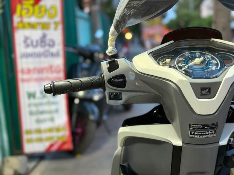 MOOVE สี ขาว-ดำ 59 รถบ้านมือเดียว รูปที่ 12