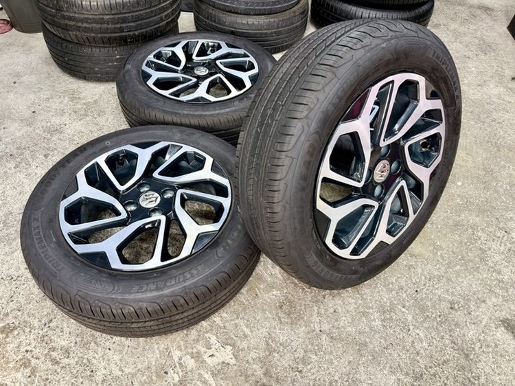 ล้อแม็ก SUZUKI SWIFT ขอบ 16” ถอดป้ายแดงยาง GOODYEAR 195-60R16 ปี 25 รถออกปี 26 ตุ่มหน้ายางยังอยู่ครบ รูปที่ 2