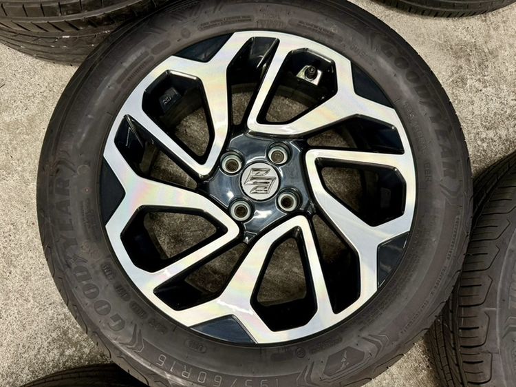 ล้อแม็ก SUZUKI SWIFT ขอบ 16” ถอดป้ายแดงยาง GOODYEAR 195-60R16 ปี 25 รถออกปี 26 ตุ่มหน้ายางยังอยู่ครบ รูปที่ 8