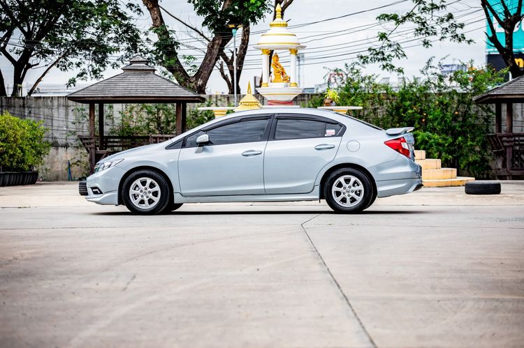 Honda Civic 2013 1.8 S i-VTEC Sedan เบนซิน เกียร์อัตโนมัติ ฟ้า รูปที่ 4