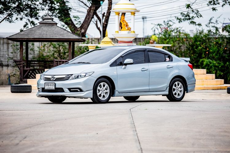 Honda Civic 2013 1.8 S i-VTEC Sedan เบนซิน เกียร์อัตโนมัติ ฟ้า รูปที่ 3