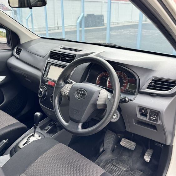 Toyota Avanza 2013 1.5 S Utility-car เบนซิน ไม่ติดแก๊ส เกียร์อัตโนมัติ ขาว รูปที่ 3