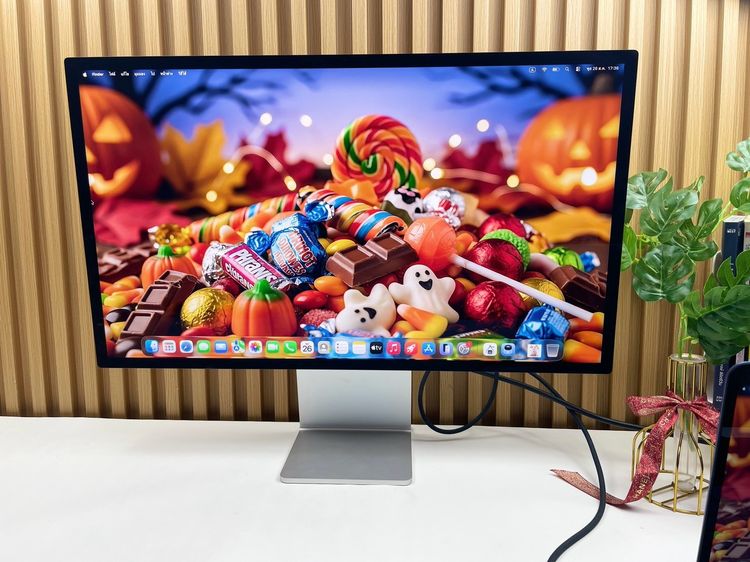 จอภาพ Studio Display 27-inch Retina 5K Stand Glass