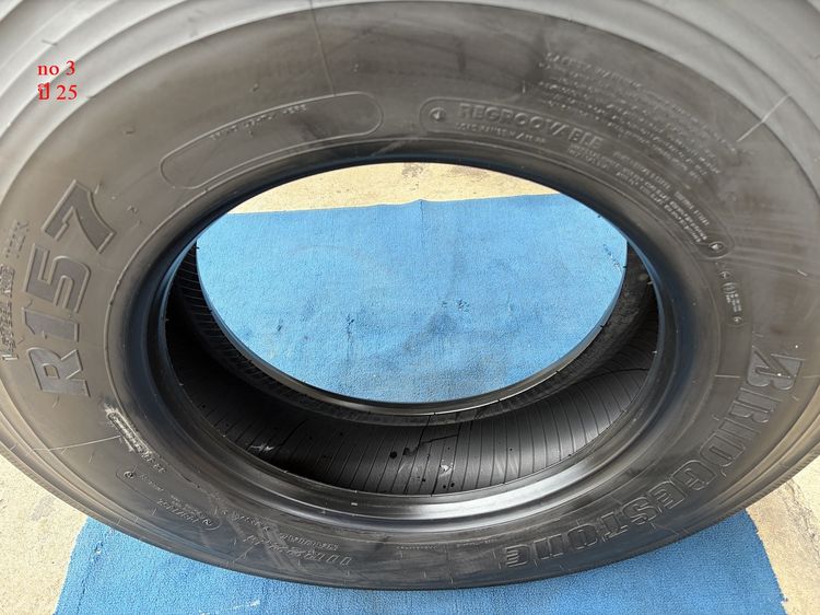 Bridgestone  11r22.5 รุ่นr157 เป็นยางเกรดแกะดอก ปี22 และ 25 รวม 3เส้น รูปที่ 14