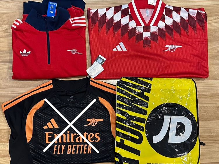 เสื้อ Arsenal มือ1 (ป้ายนอก จากลอนดอน)
