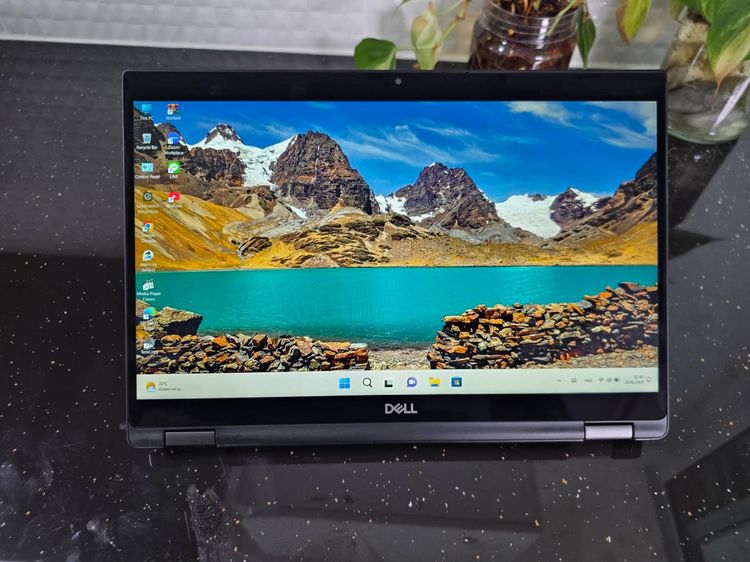Dell latitube 7390 core i7 gen8 8650u 1.90 Ghz Ram 16 Gb M.2 256 Gb จอ 14 นิ้ว TuchScreen
