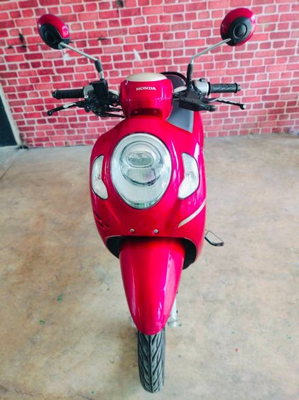 scoopy i 125 ปี 2022 สีแดงสด มือ2
