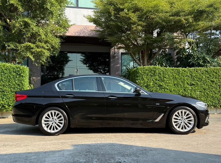 BMW Series 5 2018 520d Sedan āļāļĩāđāļāļĨ āđāļĄāđāļāļīāļāđāļāđāļŠ āđāļāļĩāļĒāļĢāđāļāļąāļāđāļāļĄāļąāļāļī āļāļģ āļĢāļđāļāļāļĩāđ 2