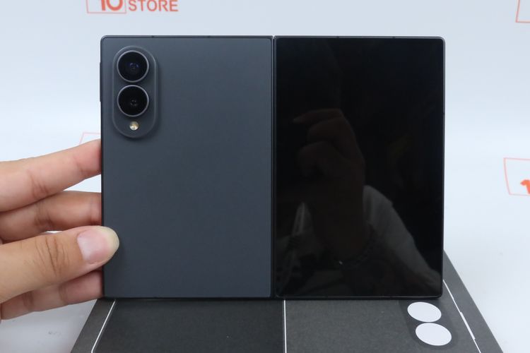 Samsung Galaxy Z Fold 8 12.256GB ประกัน 08.27 รูปที่ 12