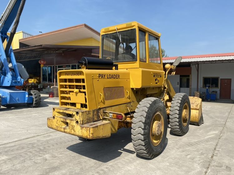 รถตักล้อยาง KOMATSU  รุ่น JH30B บุ้งกี๋ 1คิว   รถเก่านอกนำเข้า รูปที่ 7