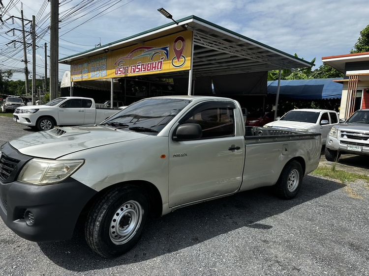 รถ Toyota Hilux Vigo Champ 2.5 J Single Cab สี บรอนซ์เงิน