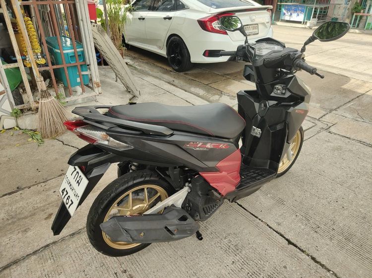 🛵ยังไงก็ขาย CLICK125 i ปี 60 เครื่องดี สีสวย สตาร์ทมือ เล่มชุดโอนครบ+เปลี่ยนถ่ายน้ำมันเครื่องฟรี ส่งฟรี 30 กม. รูปที่ 8
