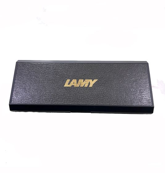 ⚪⚫  ปากกาลูกลื่น LAMY Safari Match Color Clip สีขาว Alpine White สภาพนางฟ้า  ครบกล่องปั๊มทอ รูปที่ 3