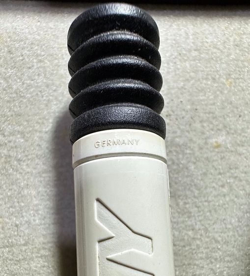 ⚪⚫  ปากกาลูกลื่น LAMY Safari Match Color Clip สีขาว Alpine White สภาพนางฟ้า  ครบกล่องปั๊มทอ รูปที่ 4