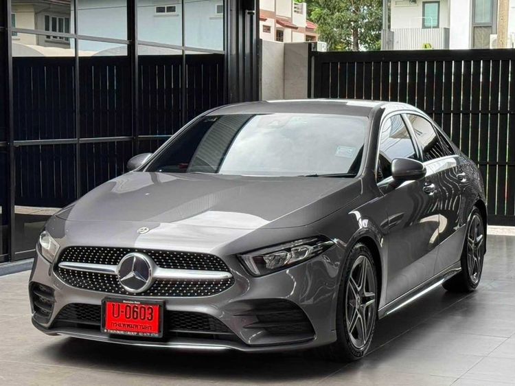 รถ Mercedes-Benz A-Class A200 สี เทา