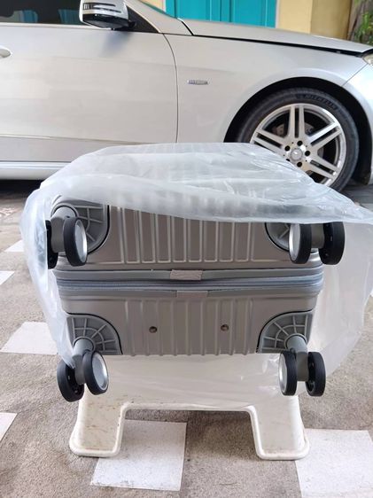 กระเป๋า CAGGIONI รุ่นSuperior Silver(66007)Trolley Bag 20" UOB Edition ของใหม่ ยังไม่ได้ใช้ รูปที่ 9