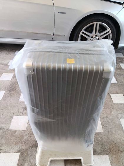 กระเป๋า CAGGIONI รุ่นSuperior Silver(66007)Trolley Bag 20" UOB Edition ของใหม่ ยังไม่ได้ใช้ รูปที่ 4