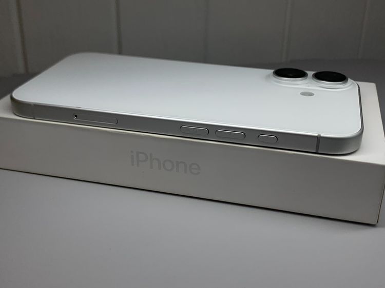 iPhone 16 128GB White  รูปที่ 9