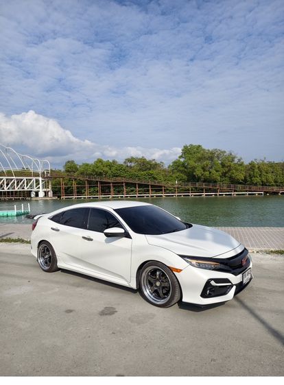 รถ Honda Civic 1.5 Turbo สี ขาว