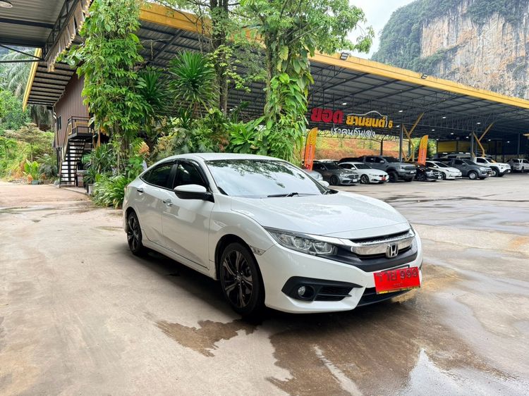 Honda Civic 2017 1.8 EL i-VTEC Sedan เบนซิน ไม่ติดแก๊ส เกียร์อัตโนมัติ ขาว รูปที่ 3